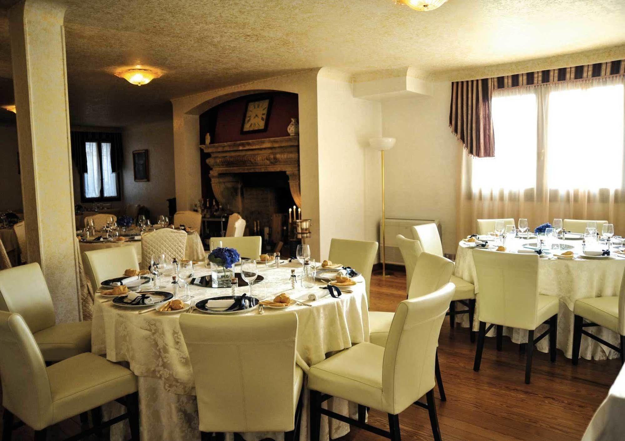 Villa Dei Tigli 920 Liberty Resort Rodigo Extérieur photo