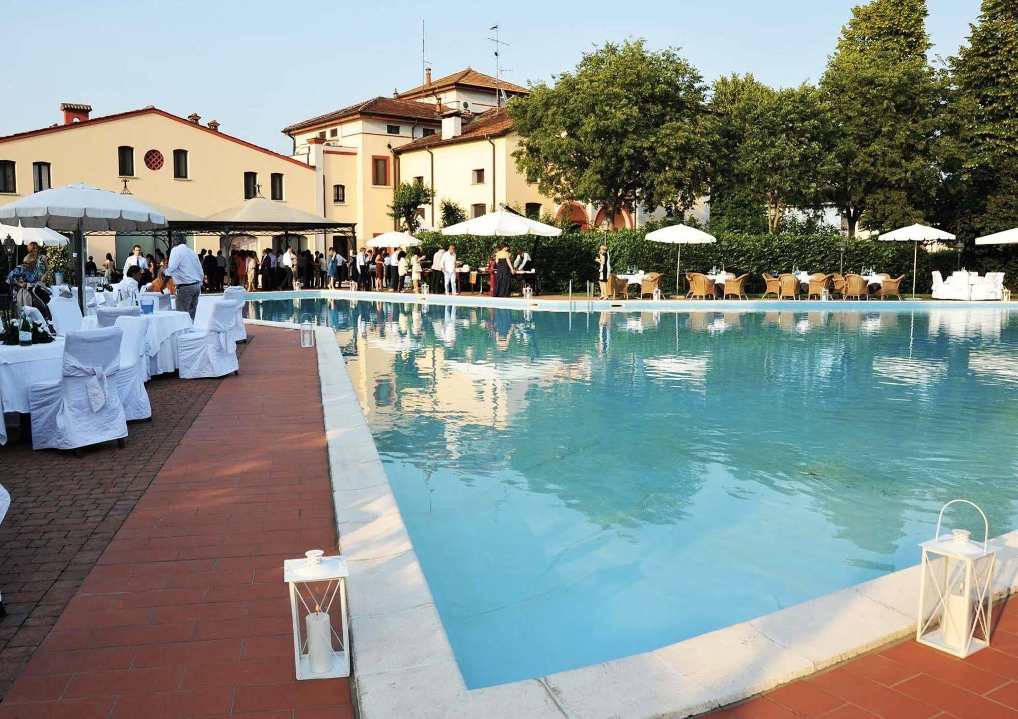 Villa Dei Tigli 920 Liberty Resort Rodigo Extérieur photo
